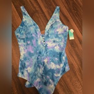 NWT Ladies Outdoor Oasis LG one Piece